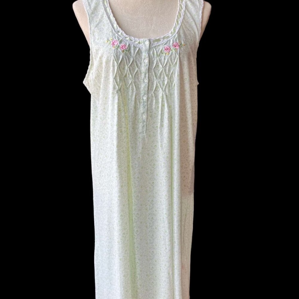 Secret Treasures Nightgown and Robe Set Floral Embroidered XL Cottagecore Granny